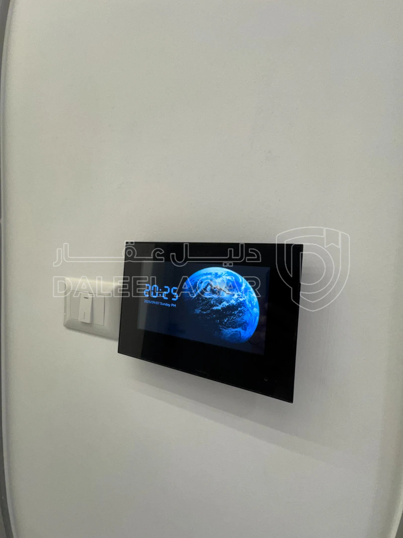 شقة في قرب جامعة البتراء- طريق المطار (طريق الخدمات) - 115,000 دأ - صورة 1
